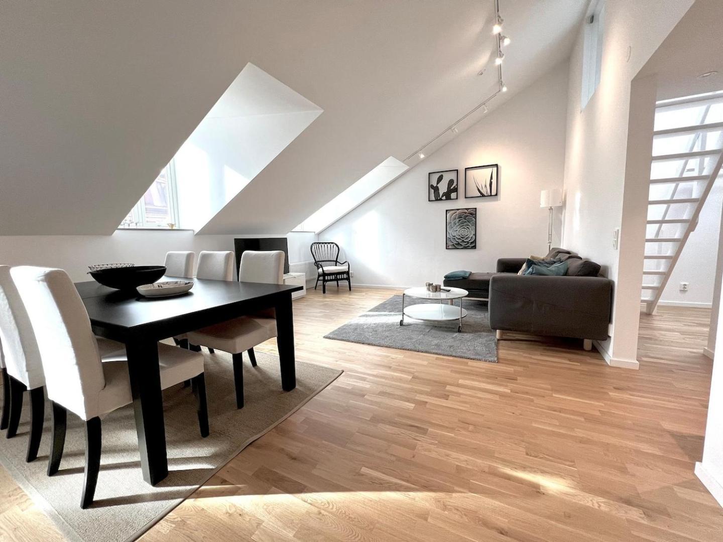 Elegant In The Heart Of The Göteborg